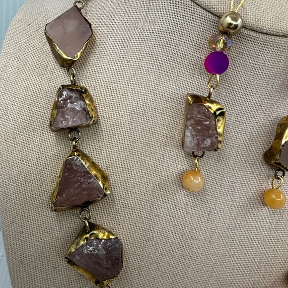 Handmade Upcycled Pink Dyed Agate Necklace and Earring Set - Picture 3 of 7